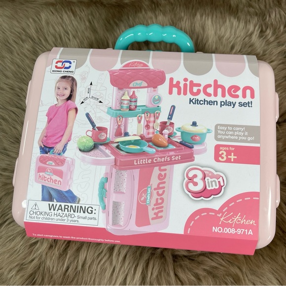 New Pretend Kitchen Play Set 3-in-1 Suitcase with Toy Pots Pans Dishes For 3+ - Picture 3 of 14